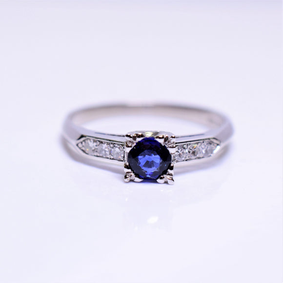 vintage platinum sapphire and diamond ring
