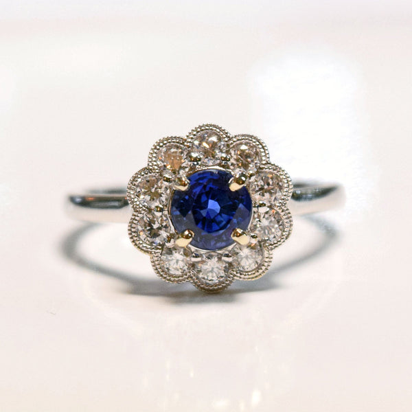 14K WHITE RING WITH SAPPHIRE AND DIAMONDS