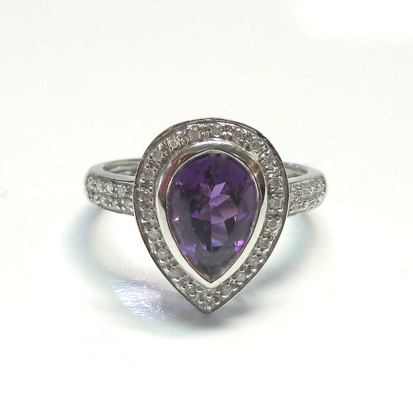 14k white cluster ring with amethyst and diamonds
