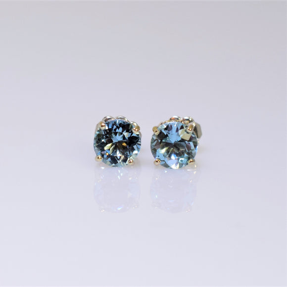 14k white gold aquamarine earrings V1