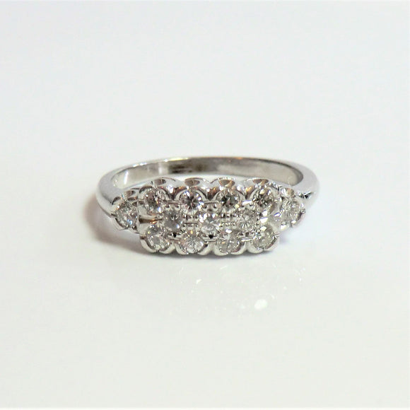 14k white gold diamond ring V8