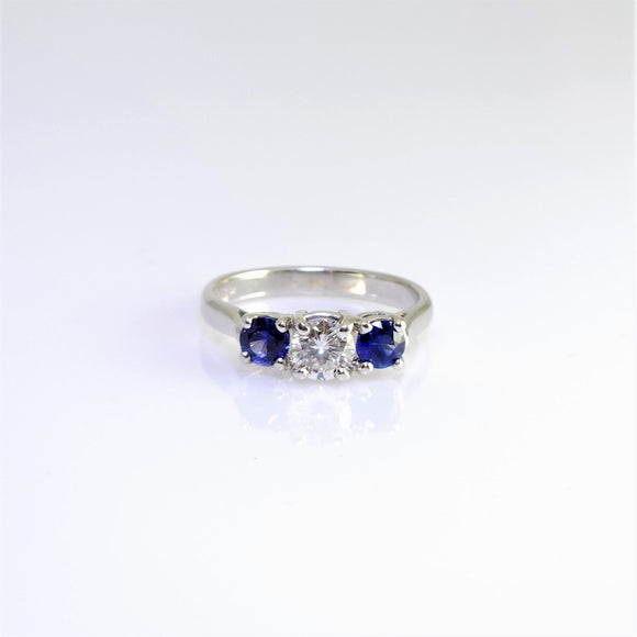 14k white gold sapphire and diamond ring V11