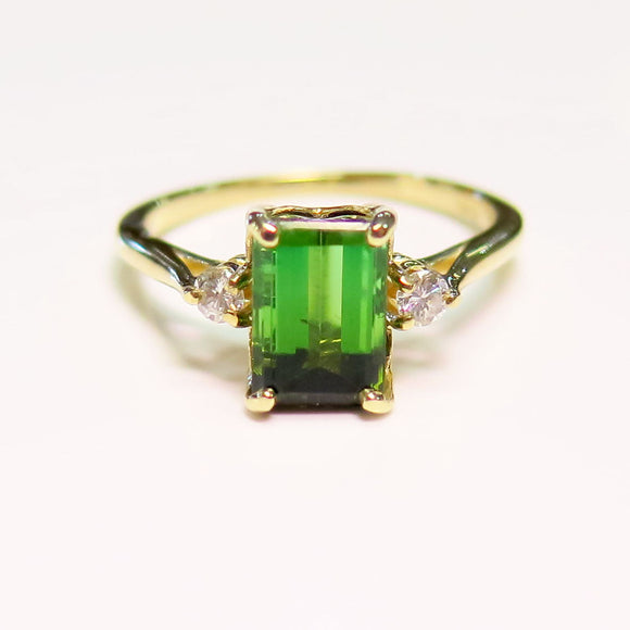 14k yellow ring with green tourmaline and diamonds