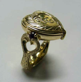 Locket Ring