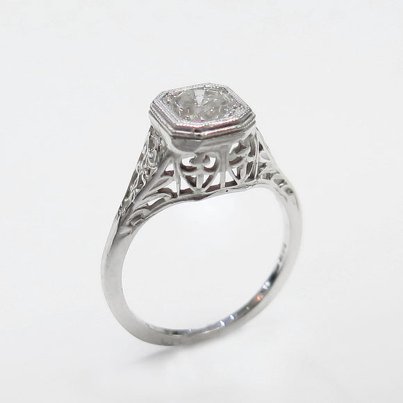 antique style diamond ring V1